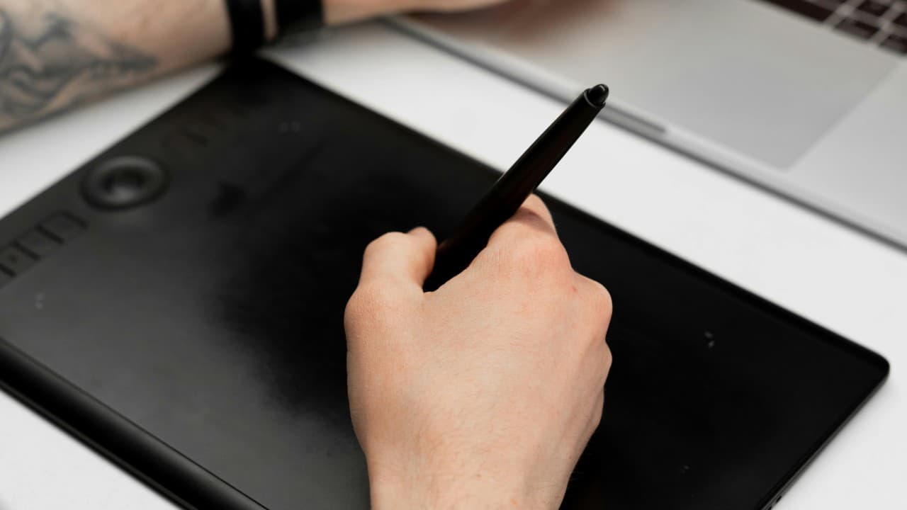 Cover Image for 5 Best Digital Marketing Books to Make You A Marketing Wizard